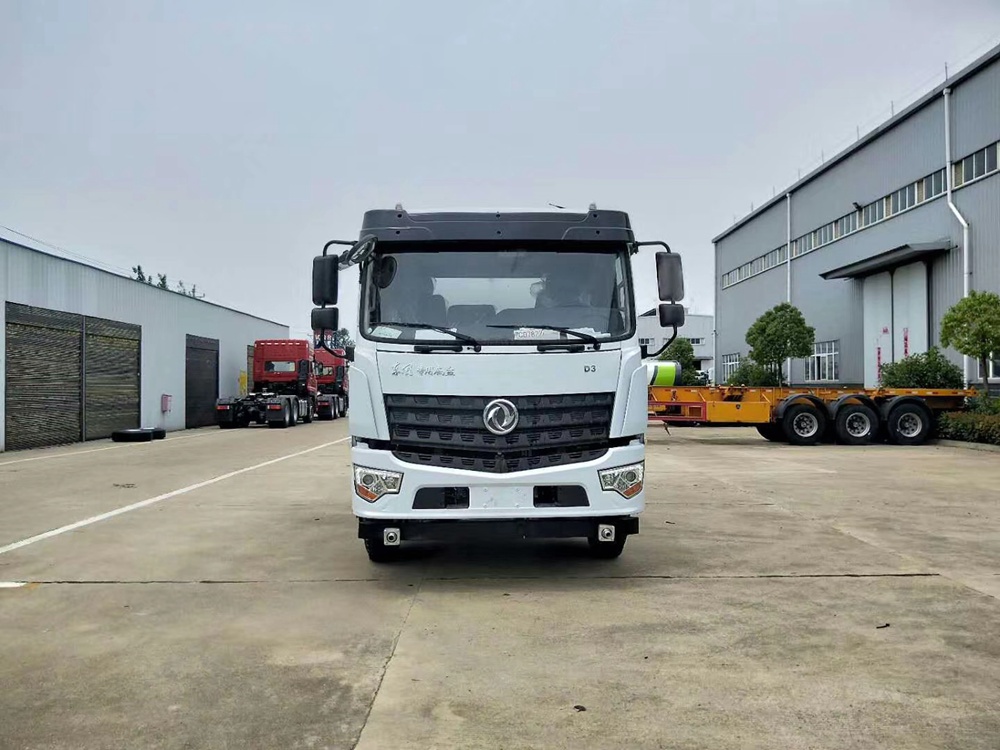 東風專底D3灑水車【12立方】【14立方】