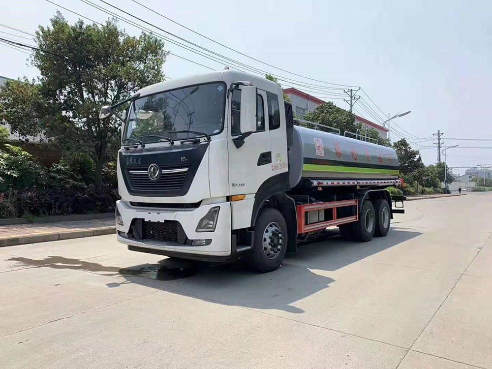 【18-22立方】東風天龍灑水車