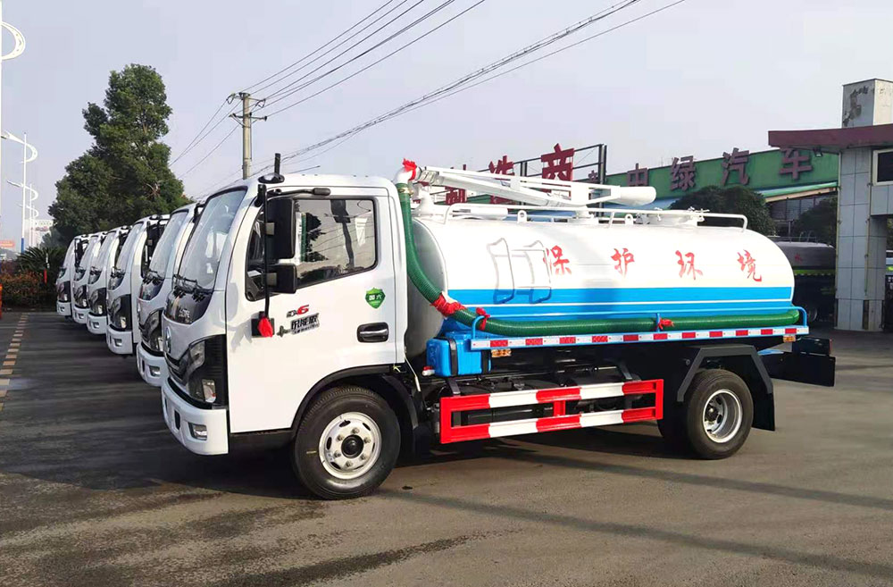 【4.6立方 】東風多利卡D6吸糞車