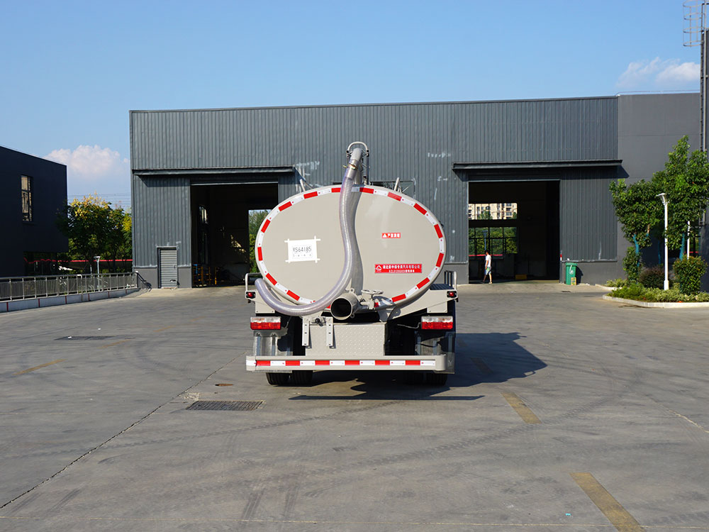 【9立方 】東風多利卡D7吸糞車 東風凱普特K7