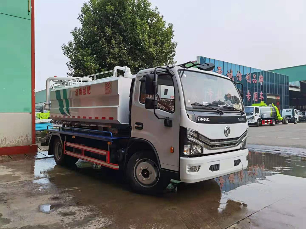 東風凱普特K7/東風多利卡D7清洗吸污車