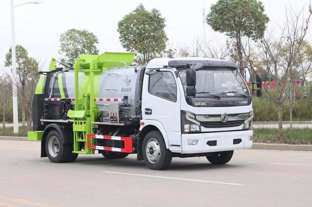 【6.5立方】東風(fēng)多利卡D7餐廚垃圾車